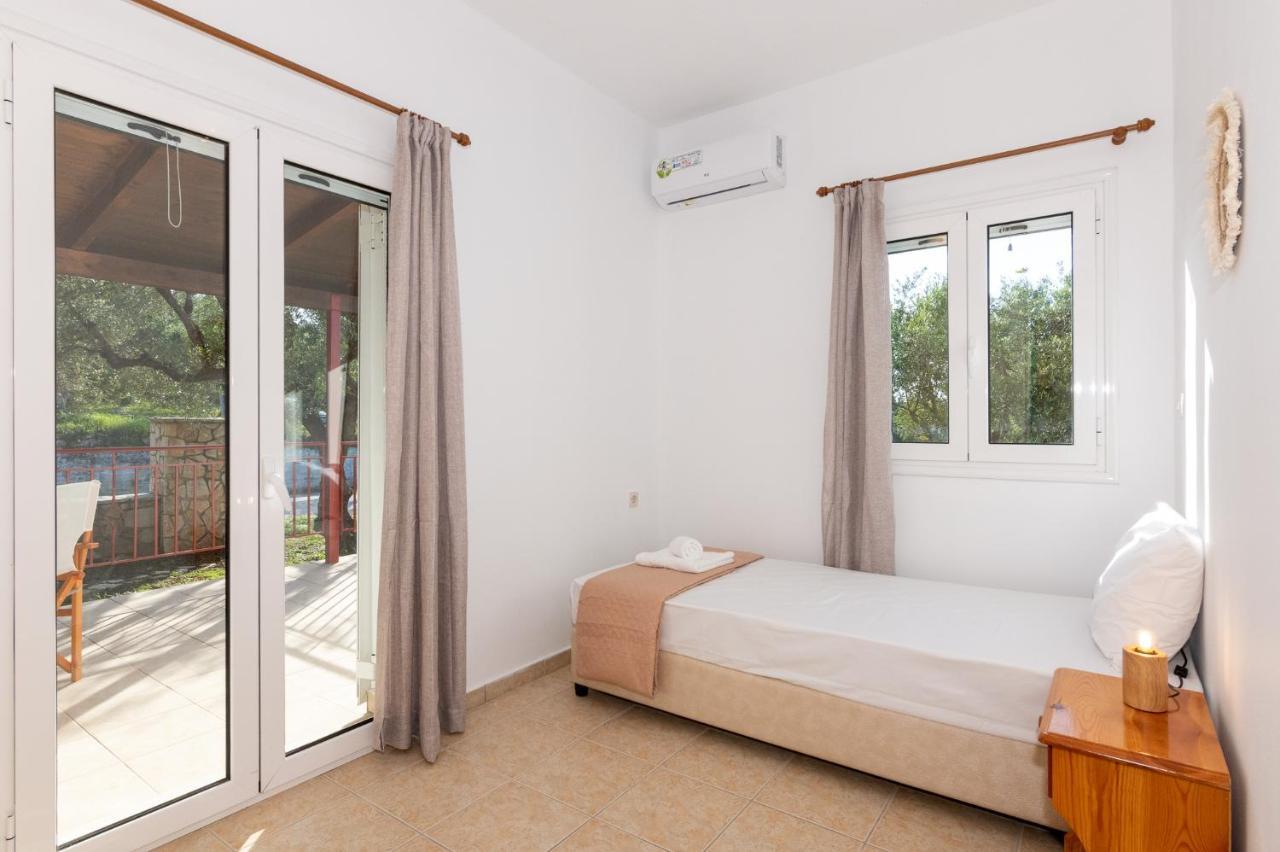 Mysa Nature Apartments ตรากากิ ภายนอก รูปภาพ